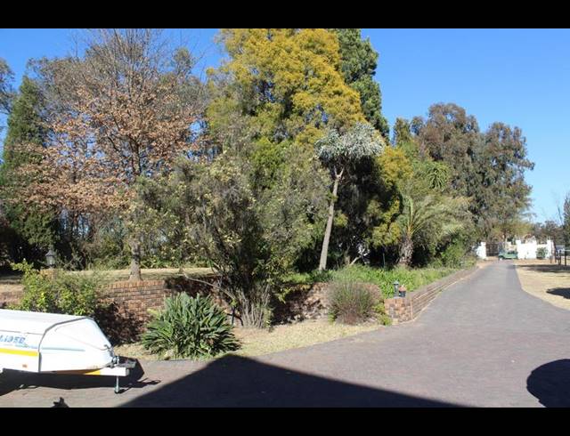 FARM FOR SALE IN KYALAMI AH